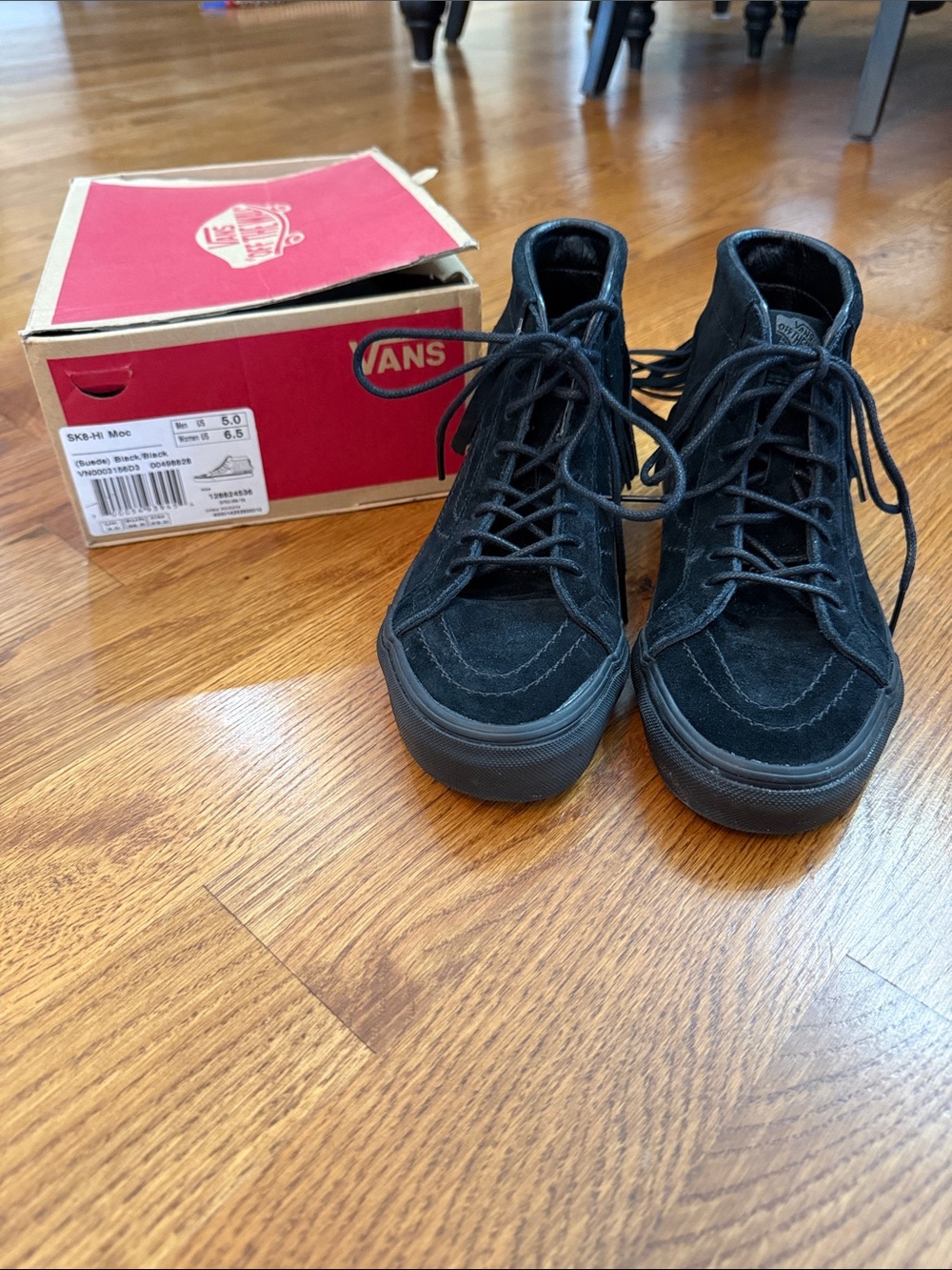 Vans SK8-Hi Moc Fringe Suede Sneakers Black Women’s 6.5 Men’s 5 EUC